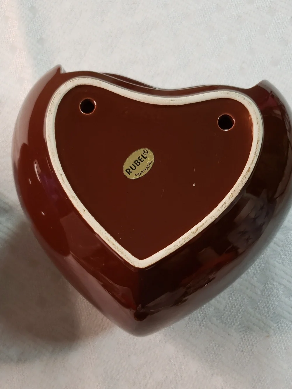 Rubel Ceramics PortugalBrown Heart-Shaped Wall Pockets